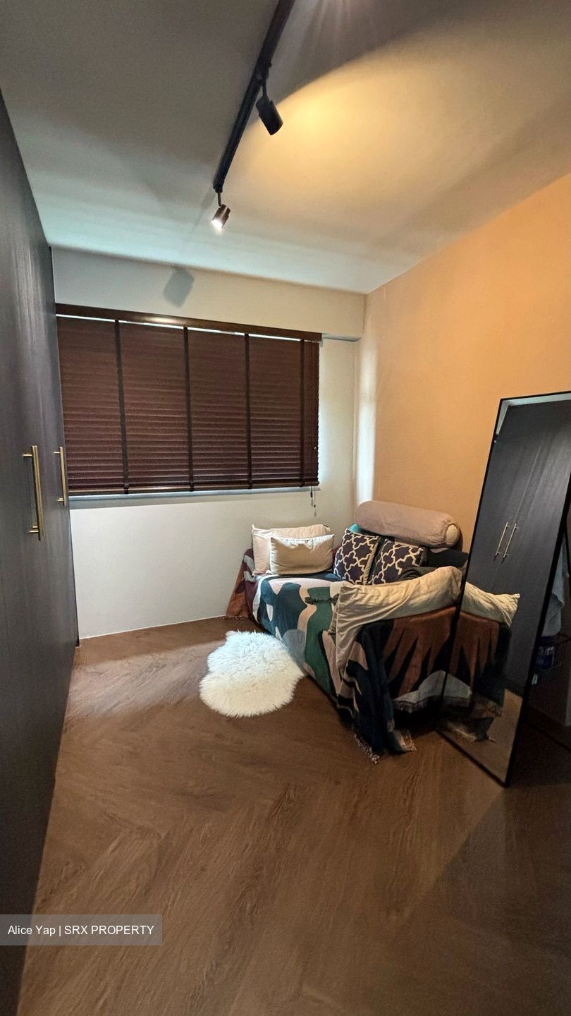 Blk 293A Skypeak @ Bukit Batok (Bukit Batok), HDB 4 Rooms #450135481